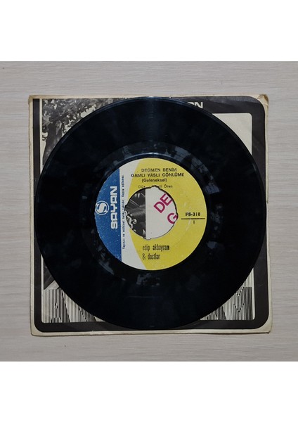 & Dostlar - Değmen Benim Gamlı Yaslı Gönlüme - Yakar Inceden Inceden -1973 - Dönem Baskı Plak - 45LIK - Kırkbeşlik