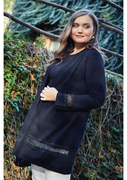 Büyük Beden Esnek ve Rahat Kolu Dantel Detaylı Hırka fiyatları