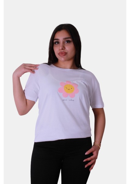 Good Vibes Baskı Beyaz Kadın T-Shirt