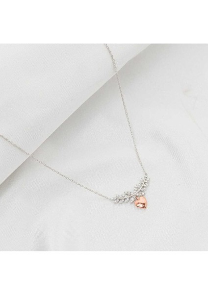 925 Ayar Gümüş Sallantılı Kalpli Zeytin Dalı Kolye modelleri