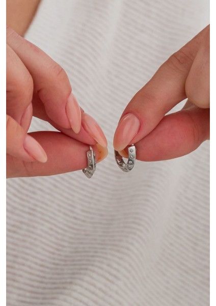 925 Ayar Gümüş Zirkon Taşlı Halka Küpe