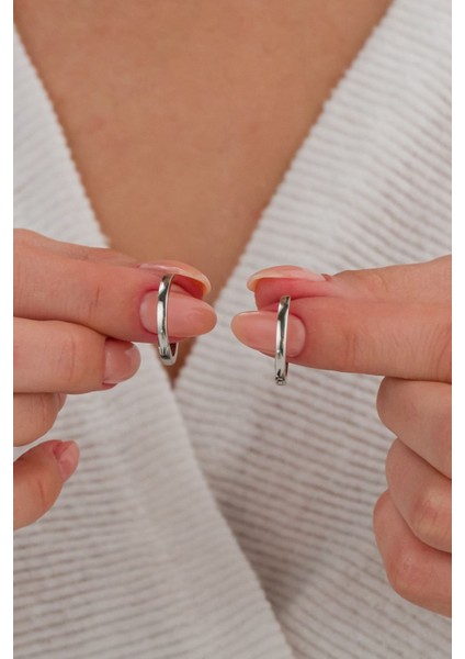 925 Ayar Gümüş Halka Küpe