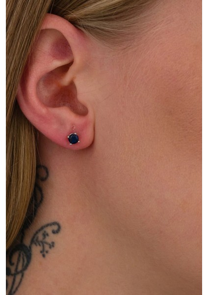 925 Ayar Gümüş Pırlanta Montür Siyah Taşlı Tektaş Küpe fiyatları