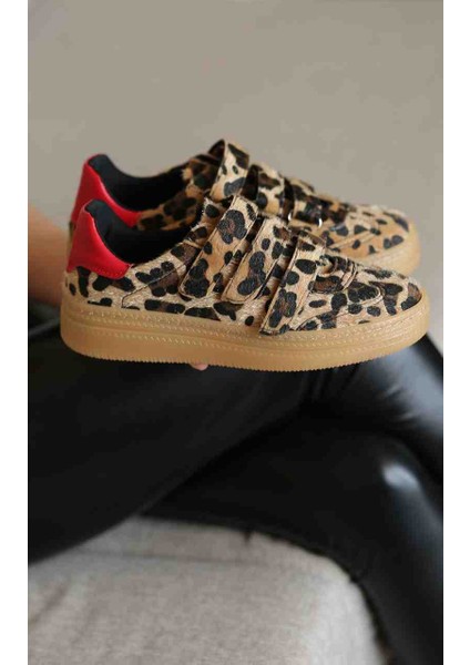 Linda Cırtlı Kauçuk Taban Leopar Desenli Kadın Sneaker