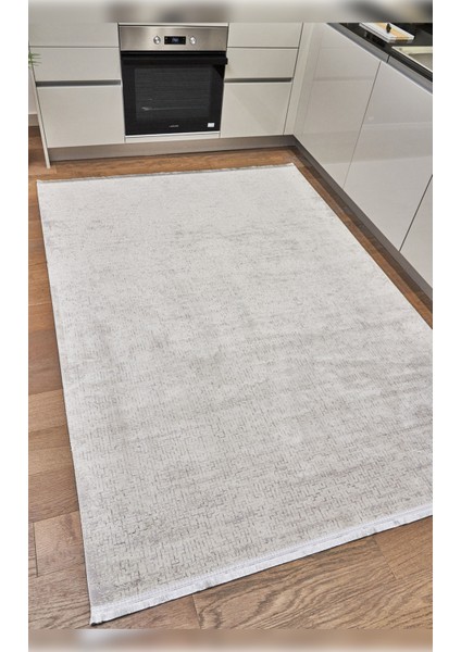 Halı Riena 1181 Gri Yumuşak Dokulu Yıkanabilir Ince Kadife Dokuma Taban Saten Bambu Halı
