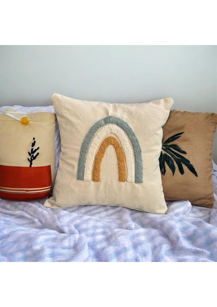 Gökkuşağı Desenli, Punch Işlemeli Kırlent Kılıfı 40 cm x 40 cm fırsatları