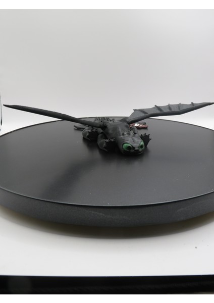 Flexi Gecenin Öfkesi (Night Fury) – Dişsiz (Toothless) Ejderha Figürü | Hareketli Kanatlar & 3 Parça Modüler Tasarım 🖤