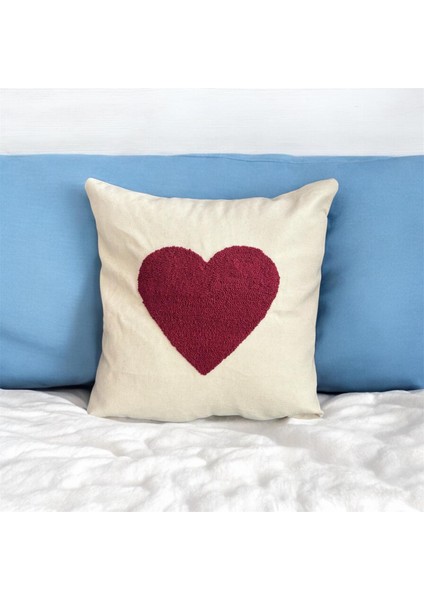 Punch Işlemeli Kalp Desenli Kırlent Kılıfı 40 cm x 40 cm fırsatları