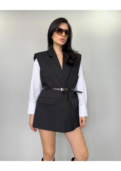 Siyah Vatkalı Kemerli Oversize Yelek