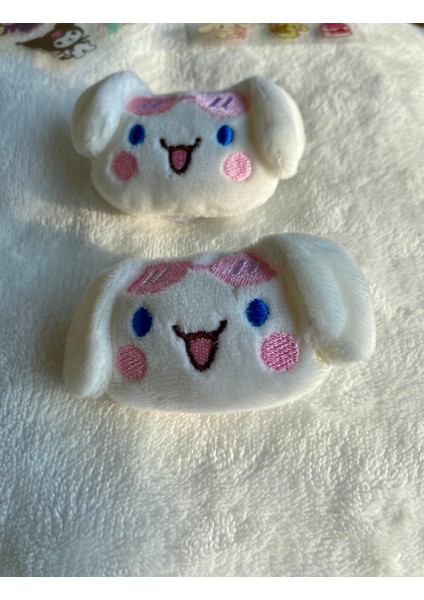 Sanrio Kuromi Cinnamaroll Figürlü Peluş Dokulu Beyaz Pensli Kız Çocuk Yan Toka Ikili(Sticker Hediye) fırsatları