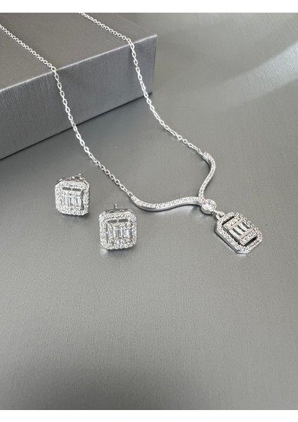 Pırlanta Model Gümüş Baget Set