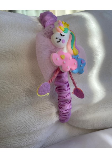 Kız Çocuk Unicorn Desenli Tül Detaylı Kumaş Kaplama Mor Renk Taç (Sticker Hediyeli) fiyatları