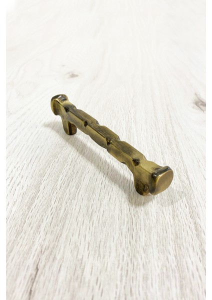 Pirinç Döküm Antik Sarı Rengi 12 cm Kulp