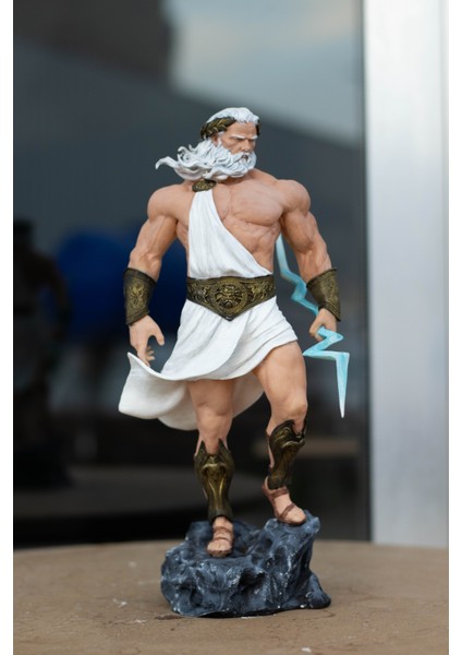 Zeus Yunan Mitoloji Figürü