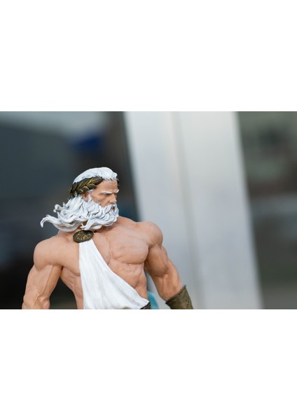 Zeus Yunan Mitoloji Figürü