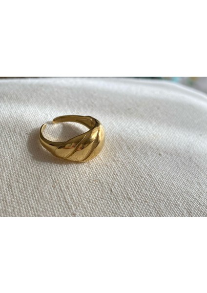 Çelik Ayarlamalı Vintage Gold Yüzük modelleri