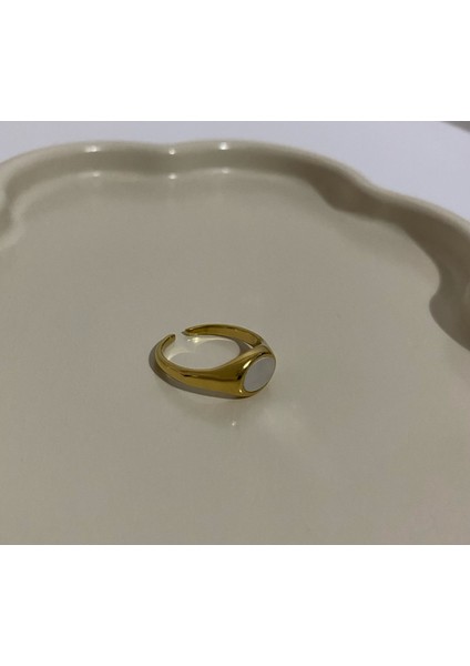 Çelik Ayarlama Yuvarlak Sedef Gold Yüzük modelleri