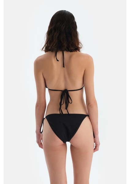 Siyah Üçgen Küçük Bikini Üst