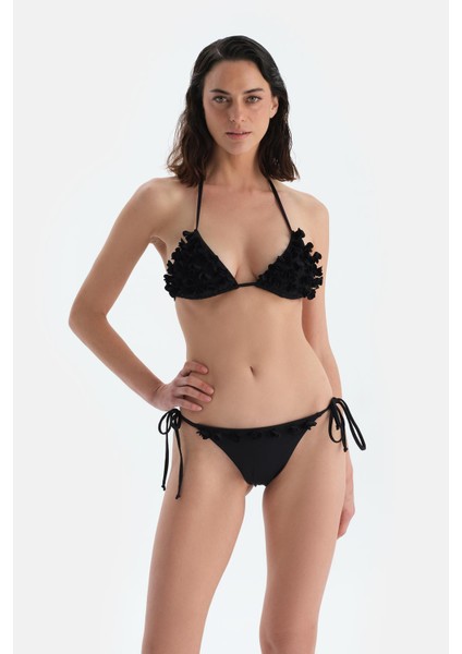 Siyah Üçgen Küçük Bikini Üst