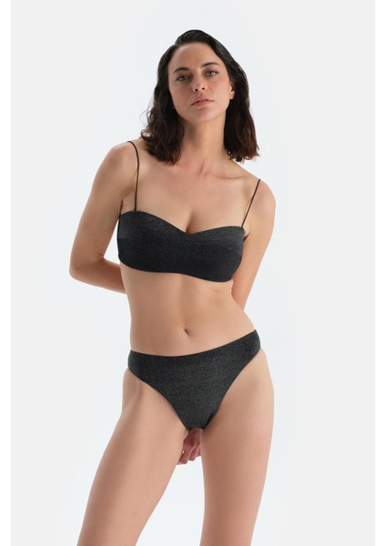 Siyah Straplez Bikini Üst