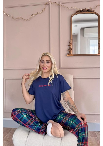 Navy Enjoy Desenli Kısa Kollu Kadın Pijama Takımı