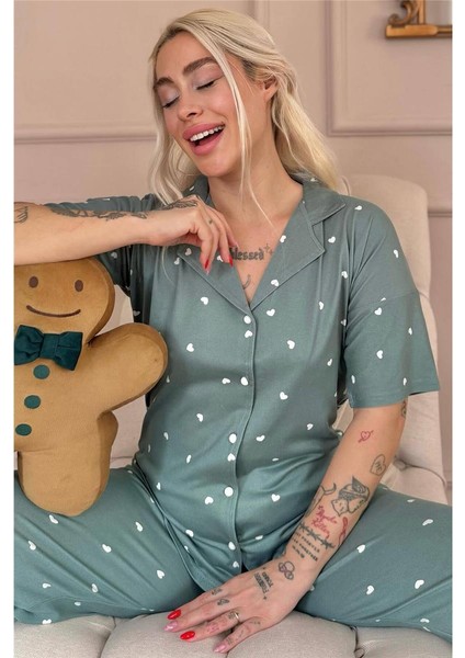 Yeşil Heart Desenli Bambu Önden Düğmeli Kısa Kol Pijama Takımı