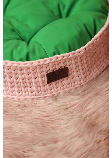 Yumuşak örgü yatak, pudra ve yeşil renklerde rahat uyku keyfi sağlar fiyatları