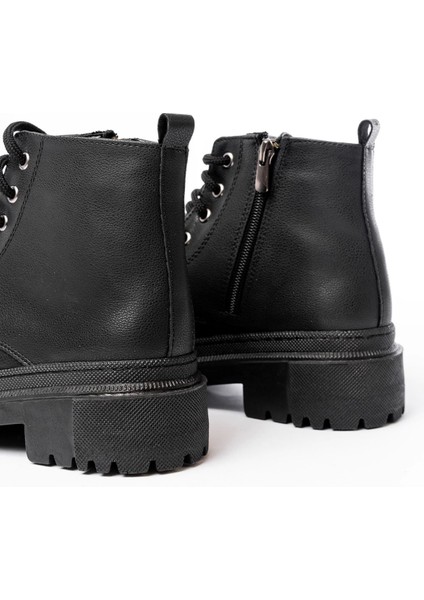 Siyah Bağcıklı Fermuarlı Günlük Kadın Bot indirimleri