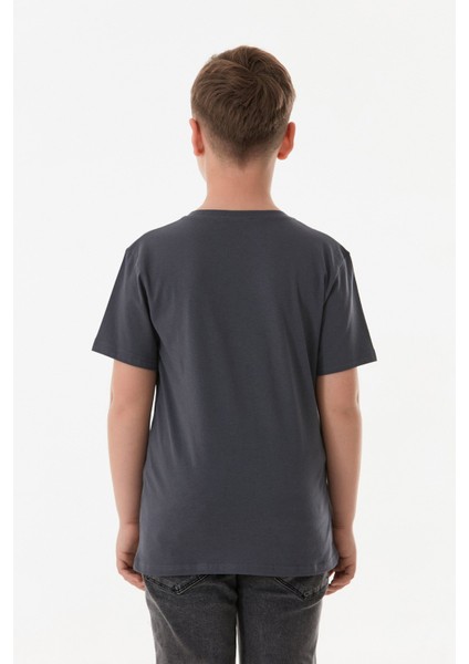 %100 Pamuk Adventure Yazı Baskılı Erkek Çocuk Tişört modelleri