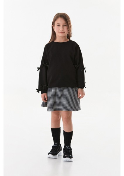 Kolu Fiyonk Detaylı Bisiklet Yaka Kız Çocuk Sweatshirt fiyatları