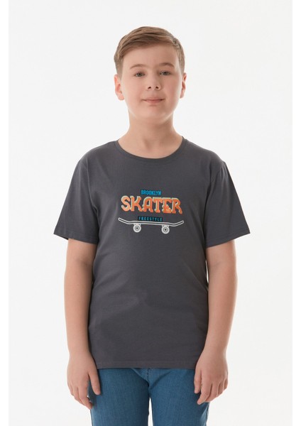 %100 Pamuk Skater Yazı Baskılı Erkek Çocuk Tişört