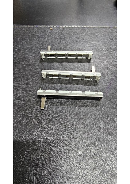 75MM 10K A103 Stero Sürgülü Potans 3 Adet Yamaha Behrınger Mixer Yedek Parça Orjinal fırsatları