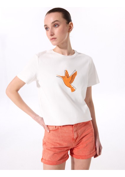 Bisiklet Yaka Baskılı Kırık Beyaz Kadın T-Shirt F5SL-TST0390