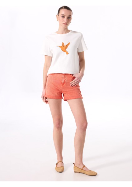 Bisiklet Yaka Baskılı Kırık Beyaz Kadın T-Shirt F5SL-TST0390 modelleri