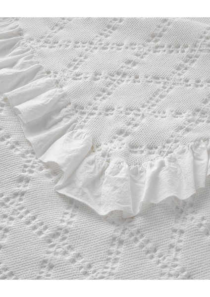 Elegant Dream Jakarlı Fırfırlı Çift Kişilik Pike 200 x 220 cm Beyaz indirimleri