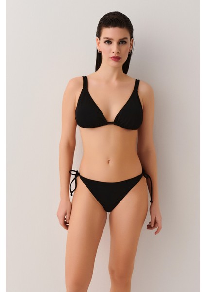 Ince Bağcıklı Bikini Alt modelleri