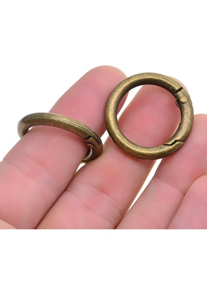 10 28MM Yaylı Karabina Anahtarlık (Yurt Dışından)