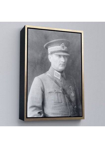 Çerçeveli Atatürk Portre Tablosu Mustafa Kemal Atatürk Dikdörtgen Dekoratif Kanvas Tablo-75