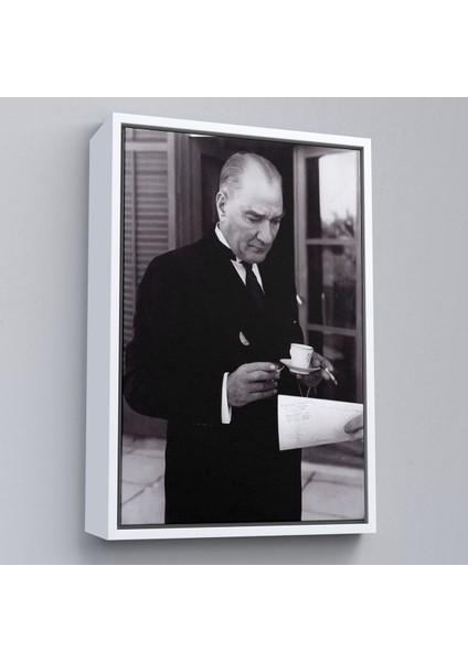 Çerçeveli Atatürk Portre Tablosu Mustafa Kemal Atatürk Dikdörtgen Dekoratif Kanvas TABLO-141