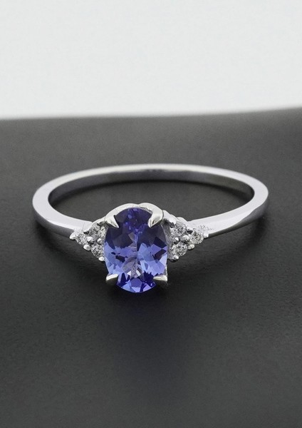 Tanzanite Oval Tektaş Yüzük fırsatları