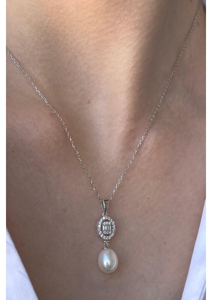 14 Ayar Altın 8 mm Oval Baget Taşlı Doğal İnci Sallantı Küpe Kolye İkili Set modelleri