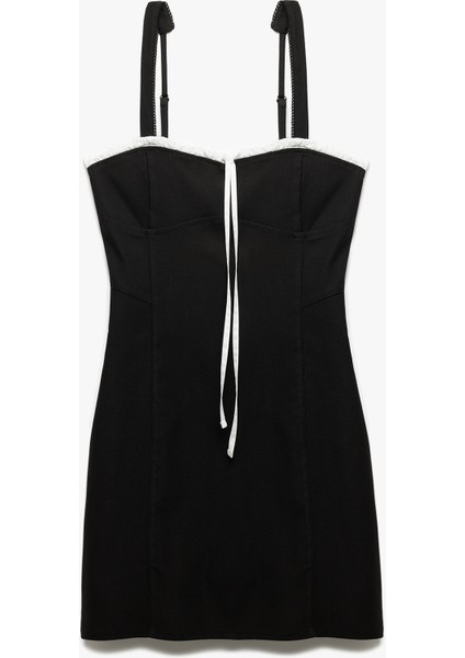 Kontrast Bağcıklı Kalp Yaka Sırt Detaylı Dar Kalıp Bodycon Askılı Mini Elbise
