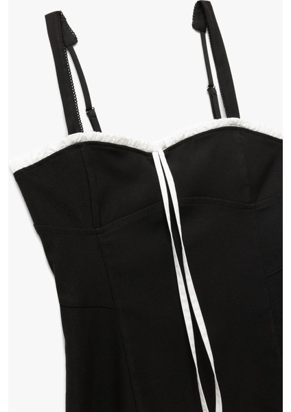 Kontrast Bağcıklı Kalp Yaka Sırt Detaylı Dar Kalıp Bodycon Askılı Mini Elbise modelleri