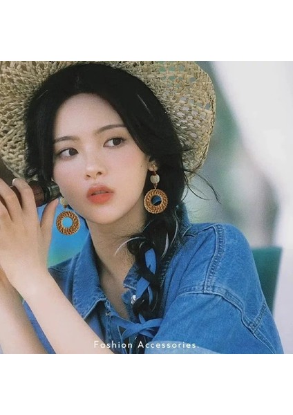 Küpeler Tatil Tarzı Net Kırmızı Küpeler Deniz Kenarı Kulak Kancaları Yaz Yeni Rafia El Dokuması Rattan Küpeler Kadınlar Için (Yurt Dışından) modelleri