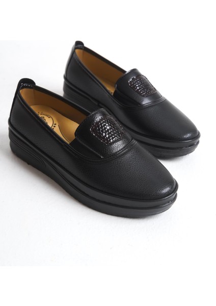 Kadın Yanı Lastik Detaylı Slip-On Günlük Ayakkabı Tam Kalıp Esnek Taban Günlük Ayakkabı