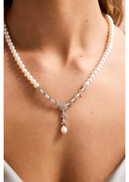 14 Ayar Altın 6 mm Yaprak Modelli Doğal İnci Küpe Kolye Bileklik Yüzük Dörtlü Set BVRTZ120163Z120164Z120165Z1201666 modelleri