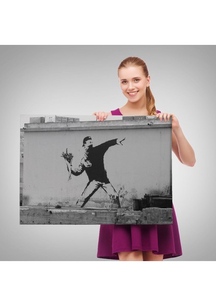 Bansky'nin Çiçek Atan Adam Eseri Kanvas TABLO-5014