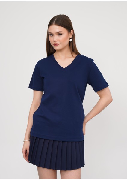 Regular Fit V Yaka Kadın T-Shirt