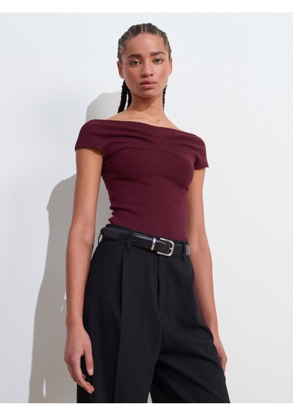 31718 Omuzları Açık Pile Detaylı Top-Bordo indirimleri