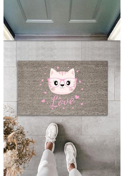 Dijital Baskı Gri Love Yazılı Pembe Gözlüklü Kedi Dekoratif Kapı Paspası K-2049